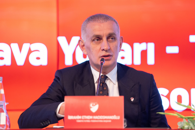 TFF Başkanı Hacıosmanoğlu gelecek sene uygulanacak yabancı kuralını açıkladı