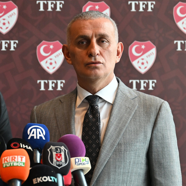 TFF Başkanı Hacıosmanoğlu gelecek sene uygulanacak yabancı kuralını açıkladı