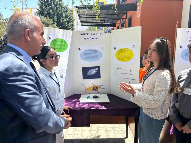 İpekyolu’nda Bilim Fuarı Açıldı