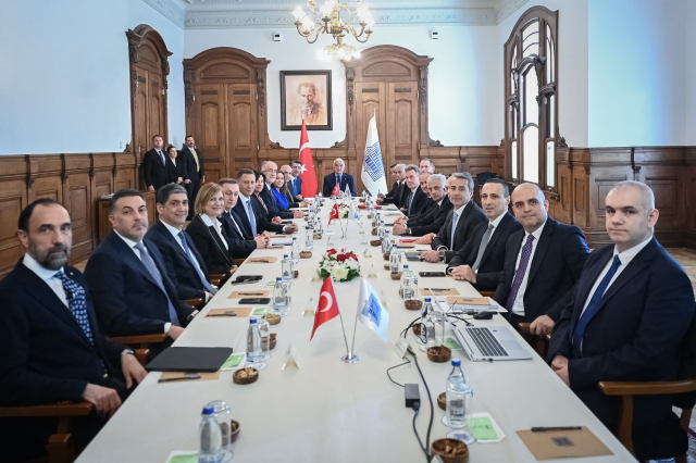 Bankacılık ve turizm zirvesinde kritik buluşma