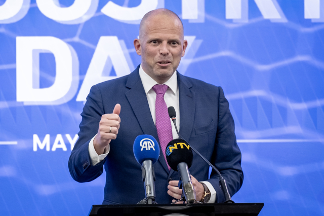 Belçikalı bakan Francken savunma sanayimize övgü yağdırdı: Türkiye bizden çok ileride