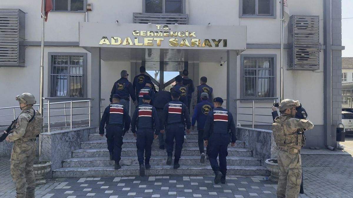 Aydın\'da Anne Cinayeti: Oğul ve Arkadaşı Tutuklandı