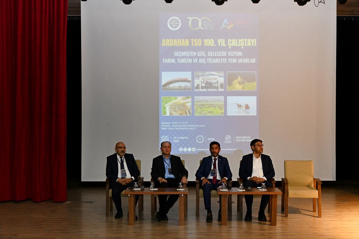 Ardahan\'da Tarih Ve Gelecek Çalıştayı