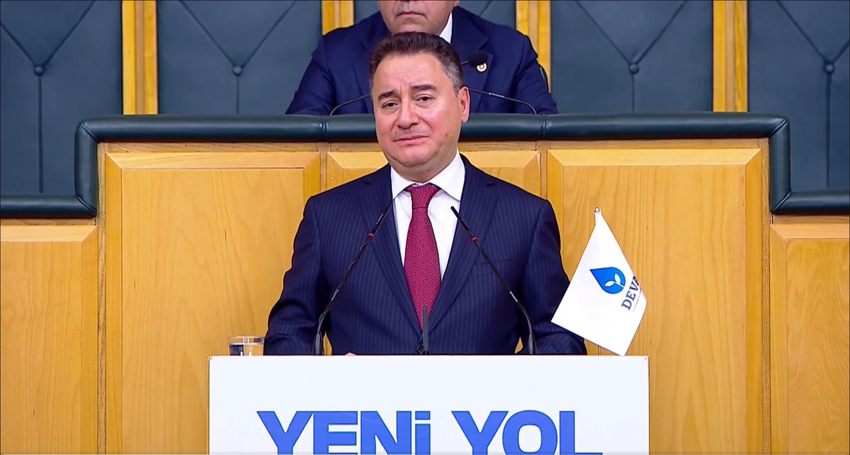 Babacan: Siyasette Kalite Düşüyor