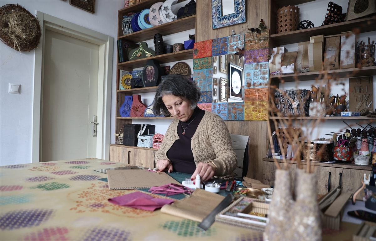 Esra Atıcı\'dan İleri Dönüşüm Sanatı