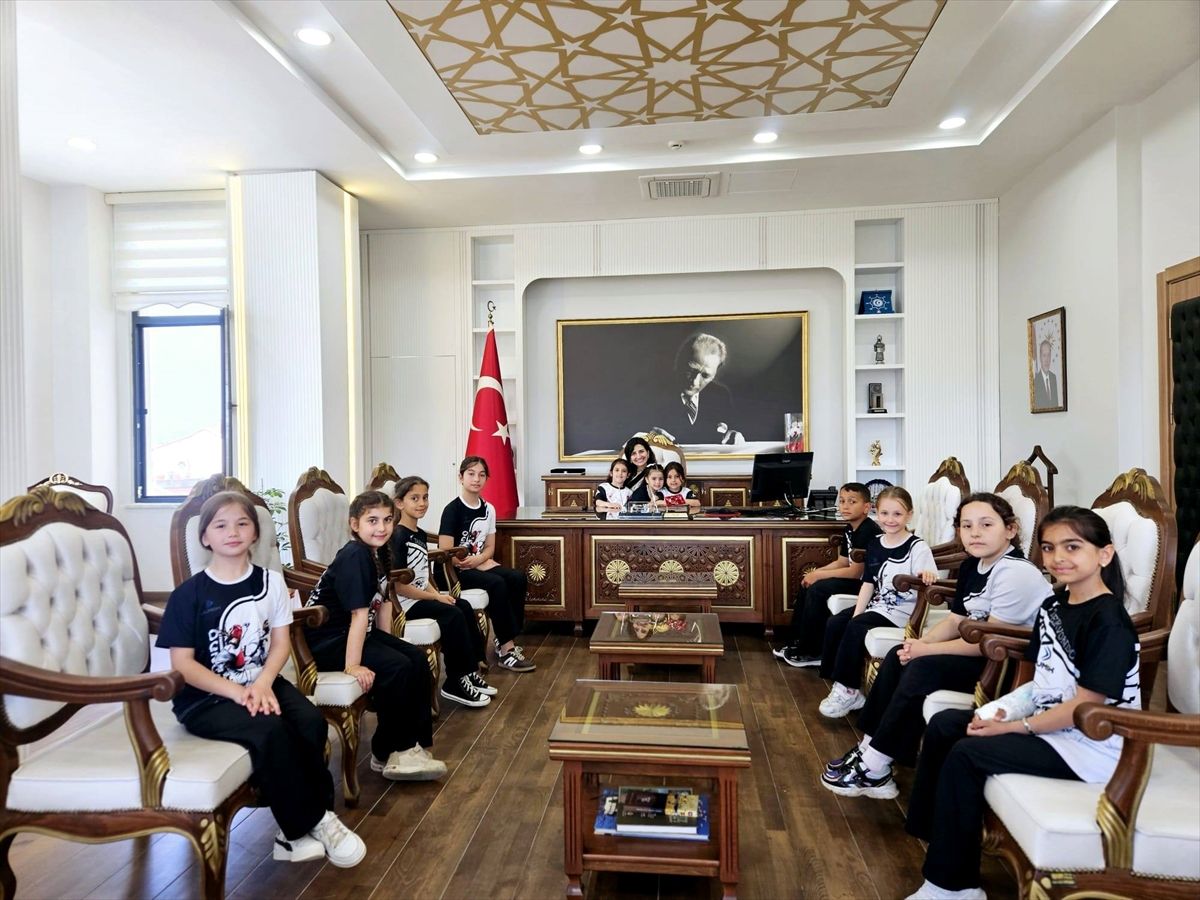 Keşan\'da Afet Tatbikatı ve Farkındalık Yürüyüşü