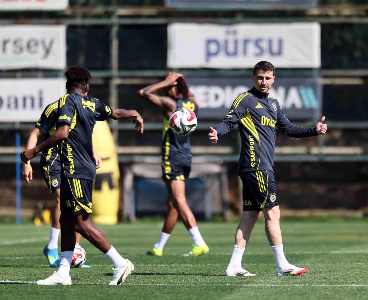 Fenerbahçe Eyüpspor Maçı İçin Hazırlanıyor