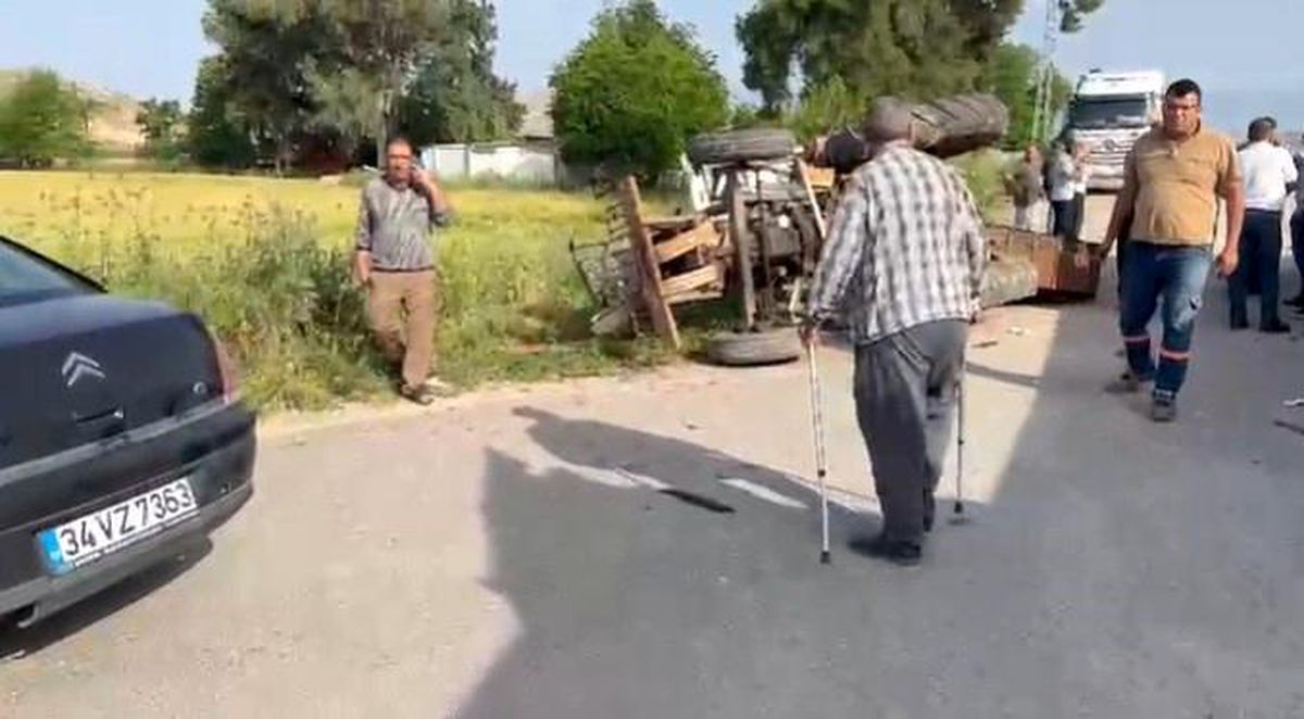 Traktör Tırla Çarpıştı: 80 Yaşındaki Sürücü Hayatını Kaybetti