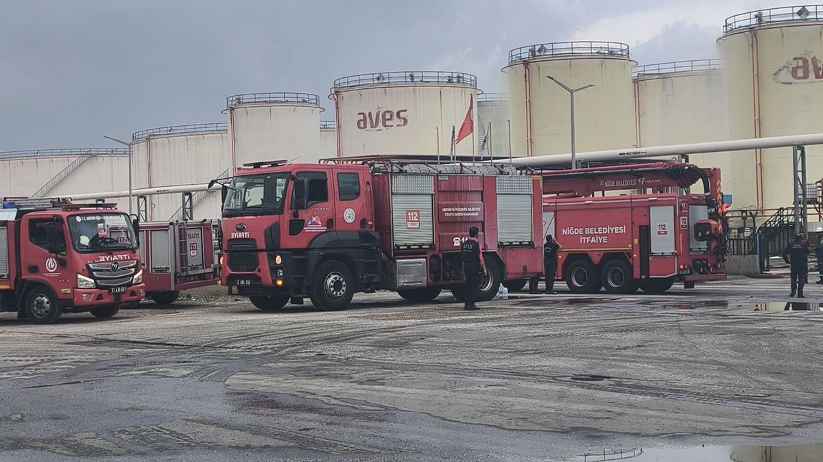 Mersin\'deki Yangın Kontrol Altına Alındı