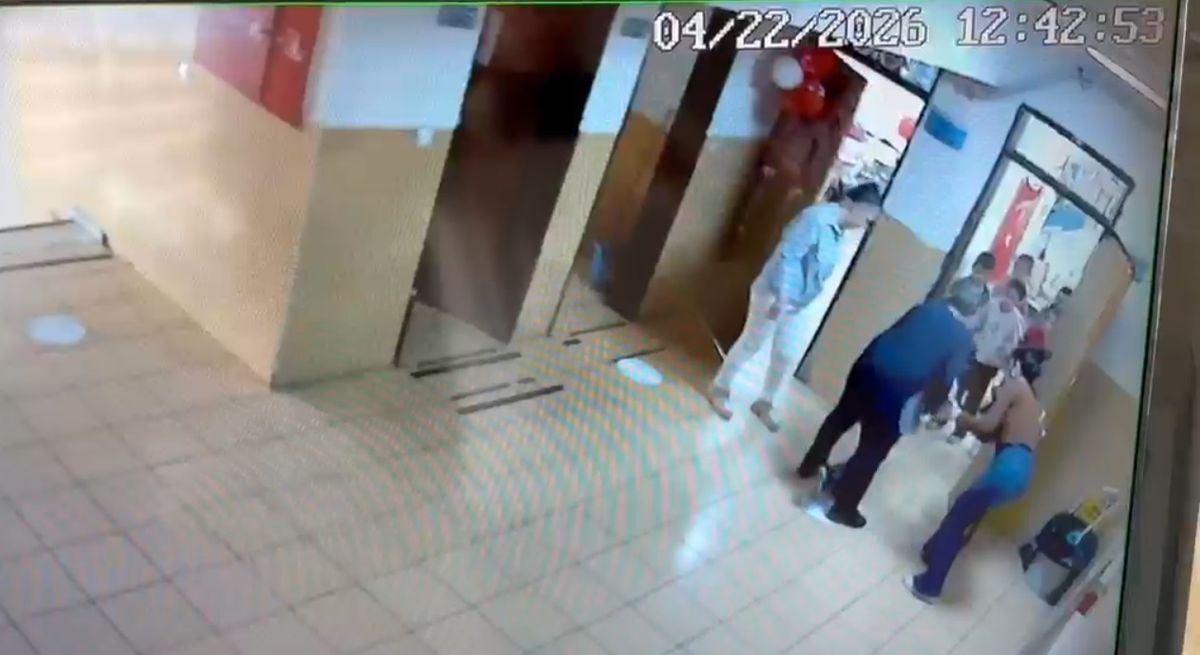 İskenderun\'da Öğrenci Heimlich ile Kurtarıldı