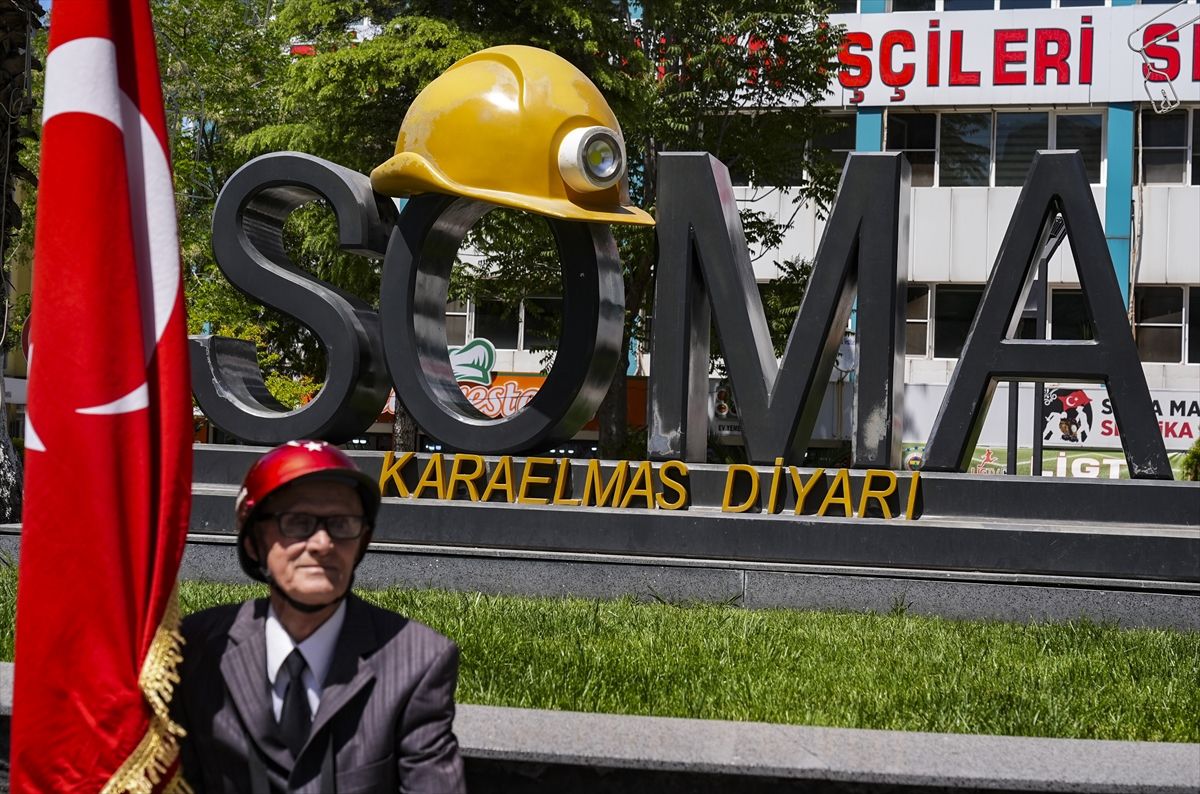 Soma faciası için anma yürüyüşü