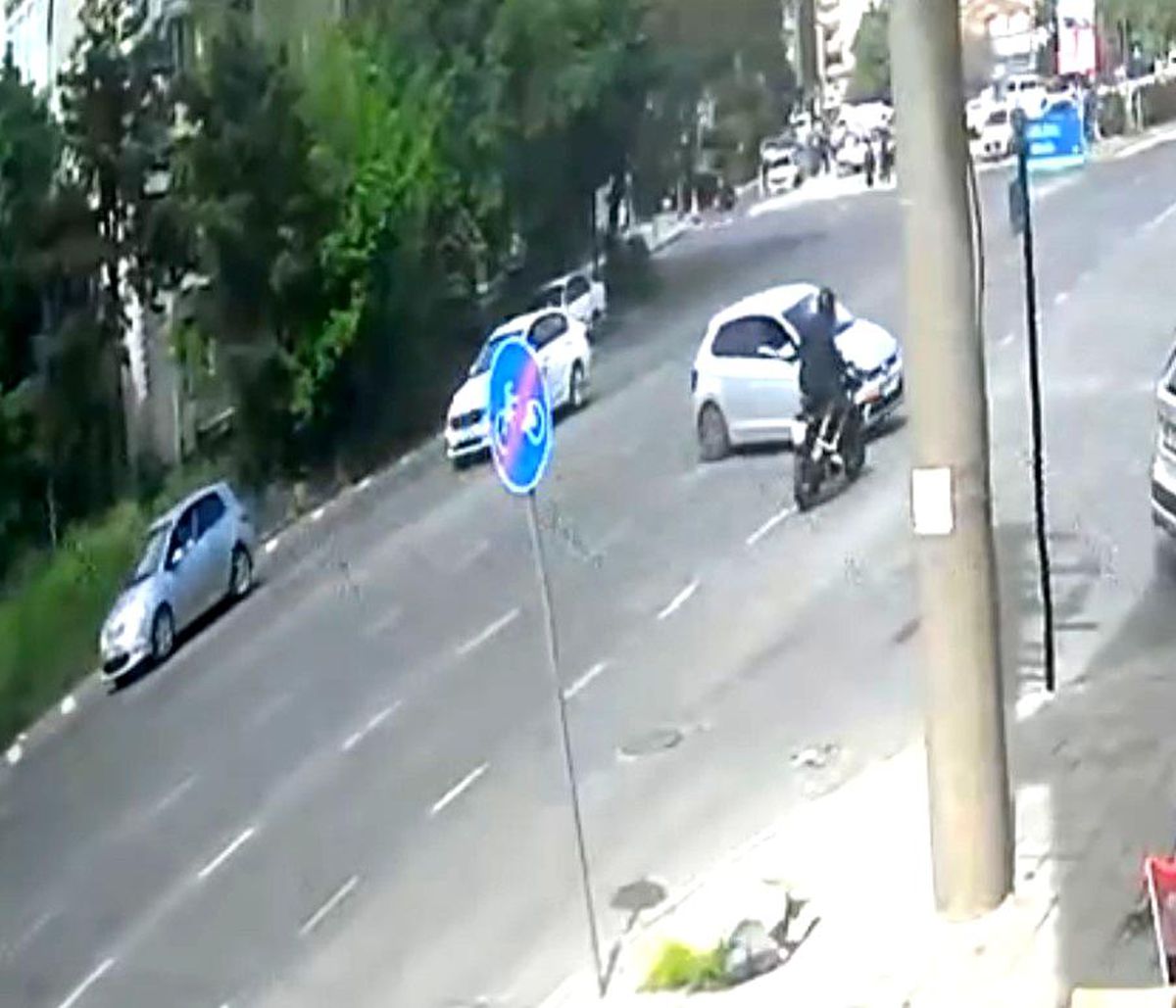 Çorlu\'da Otomobil ve Motosiklet Çarpıştı: 2 Yaralı