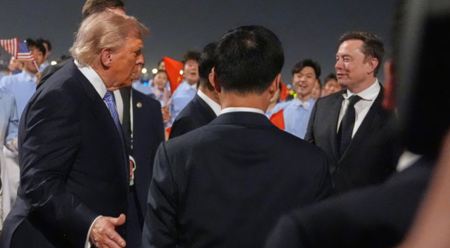 Trump, 8.5 Yıl Sonra Çin'i Ziyaret Etti