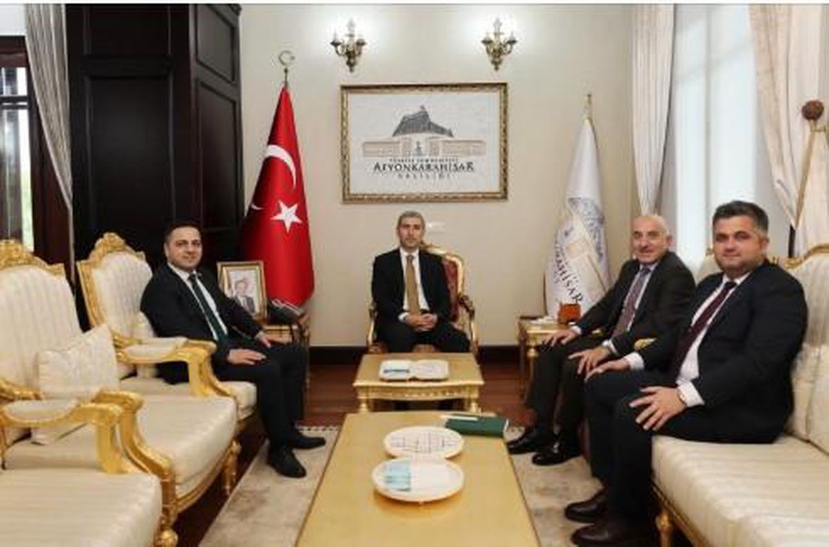 Vali Naci Aktaş, Şekerbank yöneticilerini makamında ağırladı