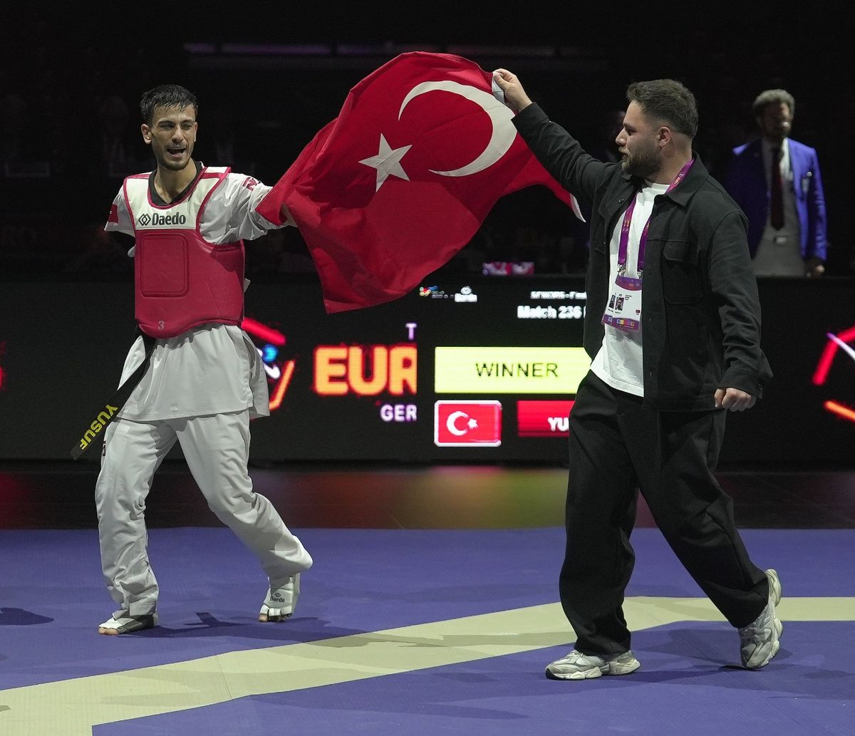 Yusuf Yünaçtı Avrupa Şampiyonu