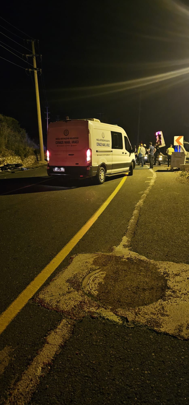Marmaris'te motosiklet kazası: 2 ölü, 1 ağır yaralı