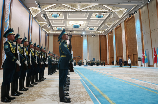 Erdoğan'dan Astana'da önemli mesajlar: Önümüzdeki dönemi Türk dünyası yüzyılı yapacağız