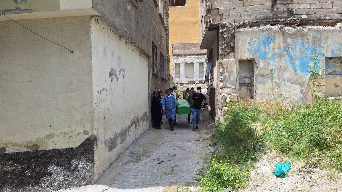 Yalnız yaşayan kadın evinde ölü bulundu