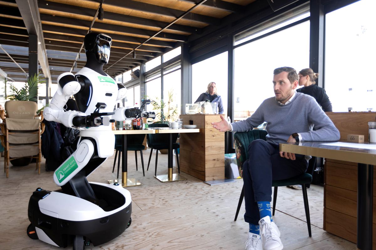 Avrupa Robotik Ligi Lahey\'de Başladı