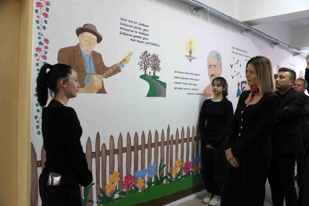 Edebiyat Sokağı ile Gençlere İlham