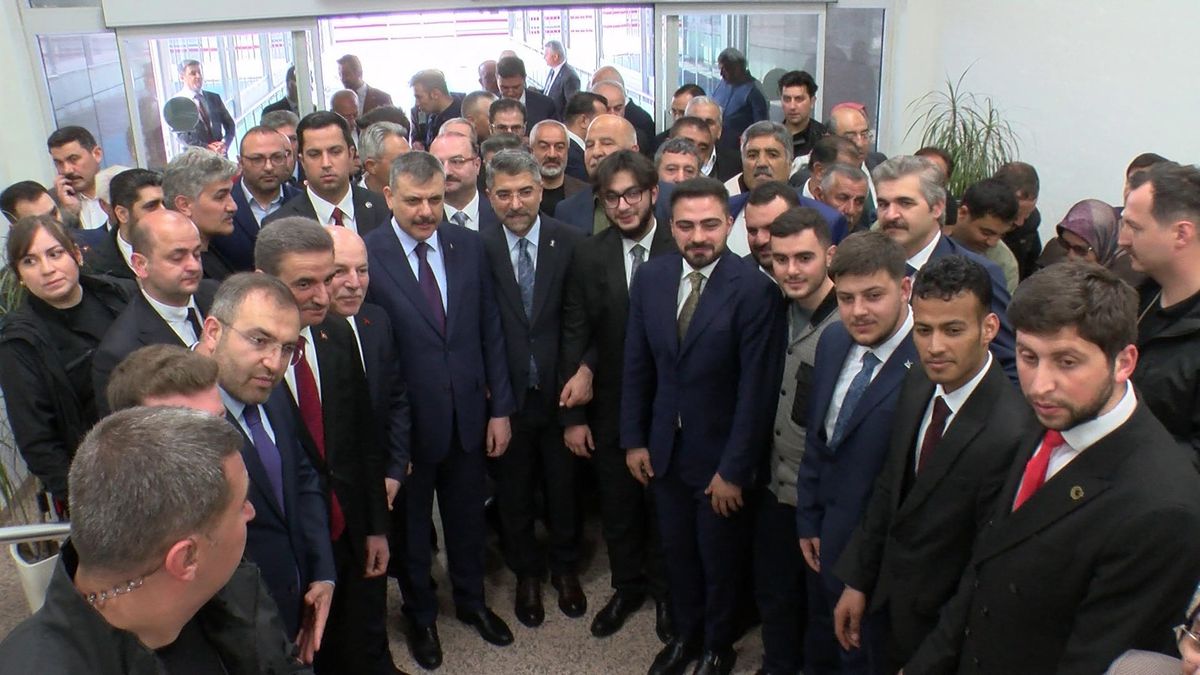 Anayasa Mahkemesi Heyeti Erzurum\'da