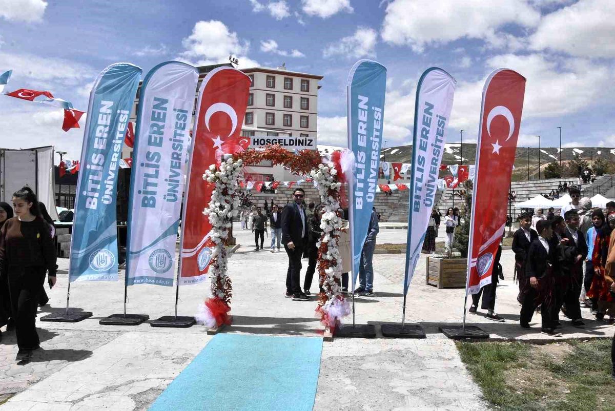 Bitlis Eren Üniversitesi\'nde Spor ve Kültür Şöleni