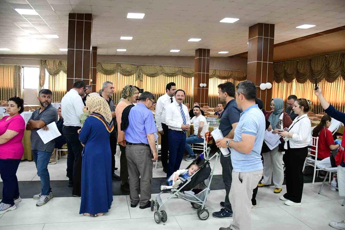 Biga\'da Kan Bağışı Etkinliği