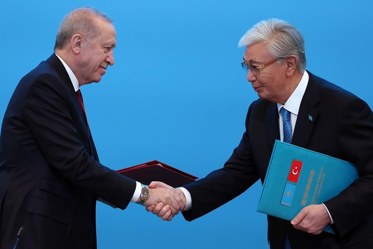 Cumhurbaşkanı Erdoğan Astana\'da: Kazakistan\'la 13 anlaşma imzalandı