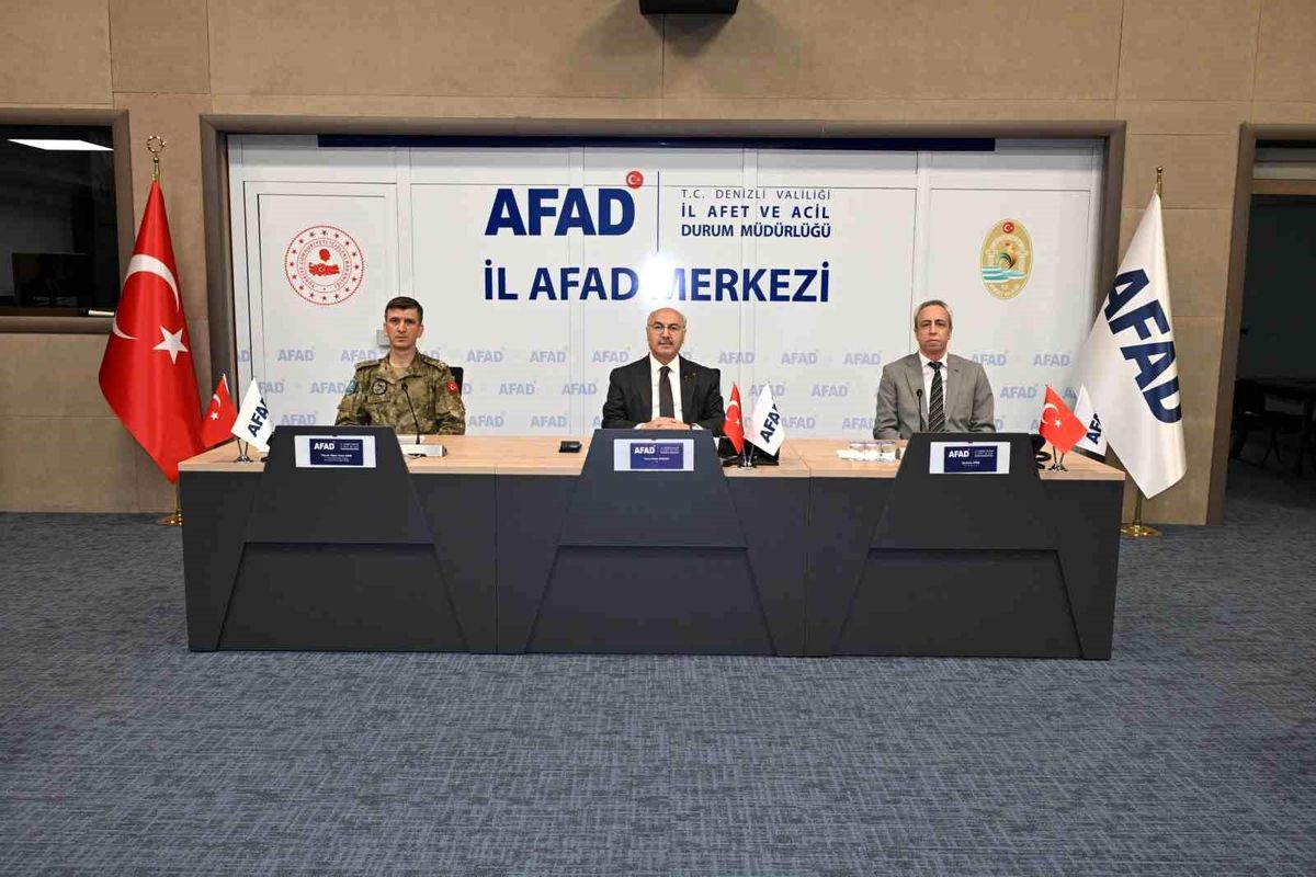 Denizli\'de Afet Tatbikatı Yapıldı