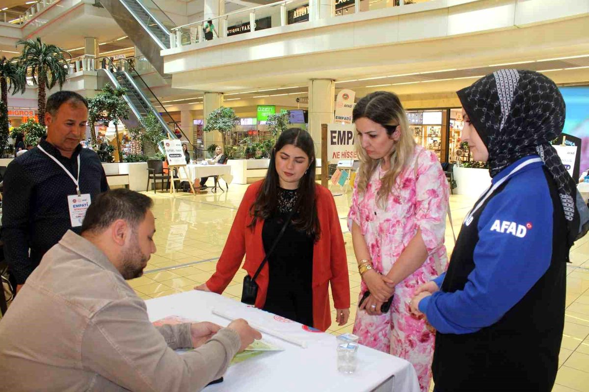 Engellilere Empati İstasyonu ile Anlayış