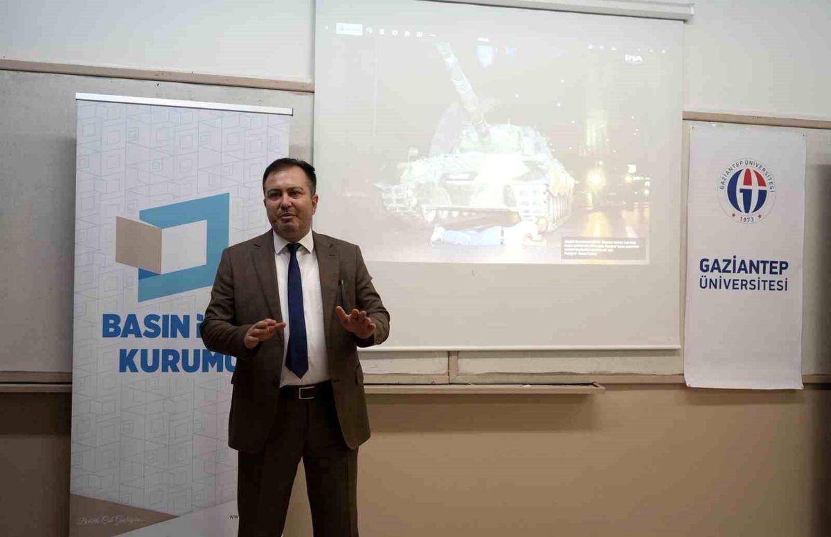 Öğrencilere 15 Temmuz\'un Önemi Anlatıldı