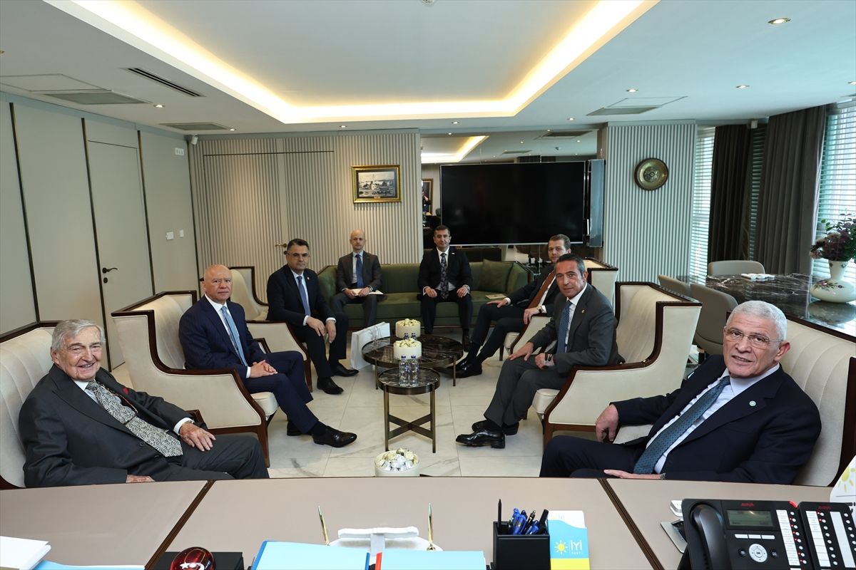 Dervişoğlu\'ndan Koç Ailesiyle Görüşme