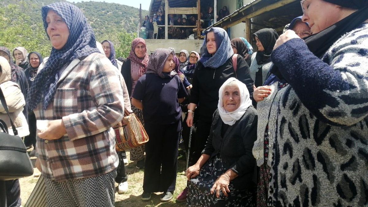 Antalya\'da Trafik Kazası: Karı-Koca Hayatını Kaybetti