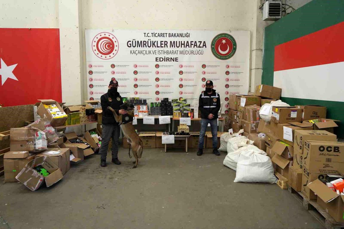 Kapıkule’de Kaçakçılık Operasyonu: 32 Kilo Esrar ve Milyonluk Ürün Ele Geçirildi