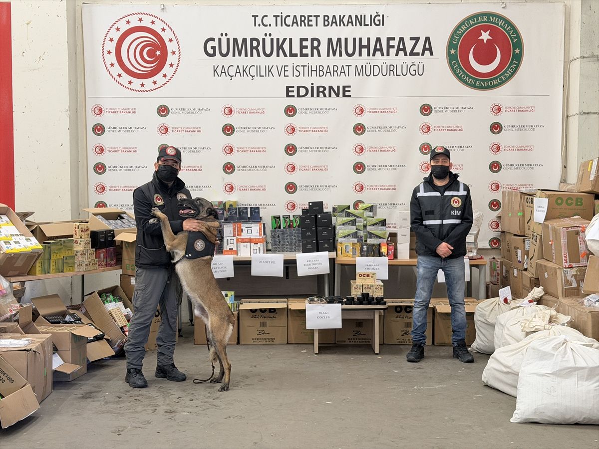 Kapıkule\'de Uyuşturucu ve Kaçak Malzeme Ele Geçirildi
