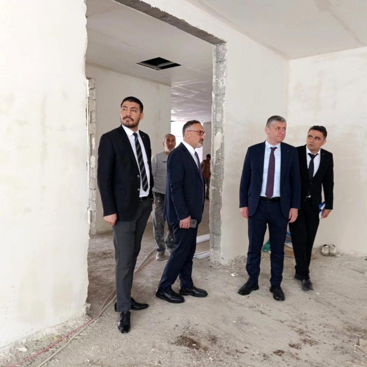 Kars\'ta Kütüphane Yatırımları İncelendi