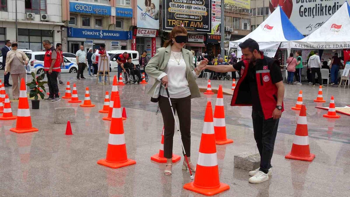 Kilis\'te Engel Tanımayan Empati Atölyesi