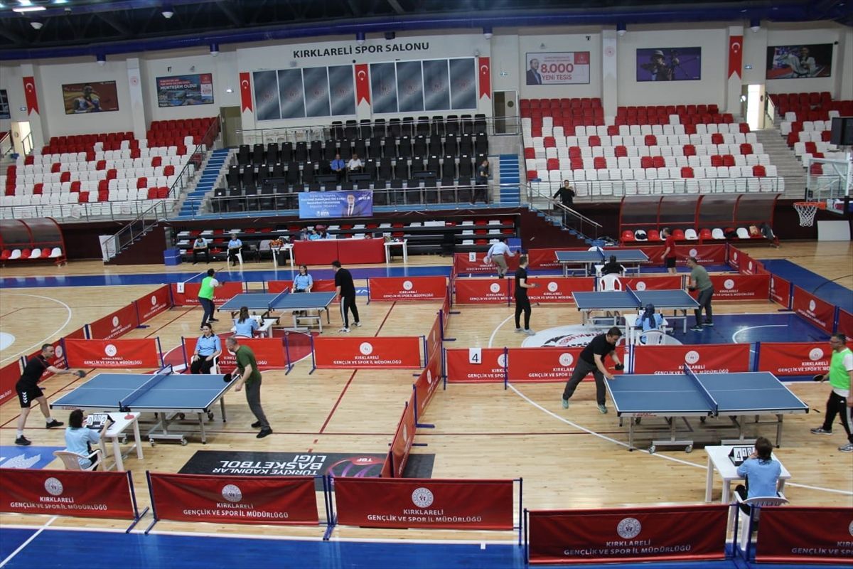Kırklareli\'nde Masa Tenisi Turnuvası Düzenlendi