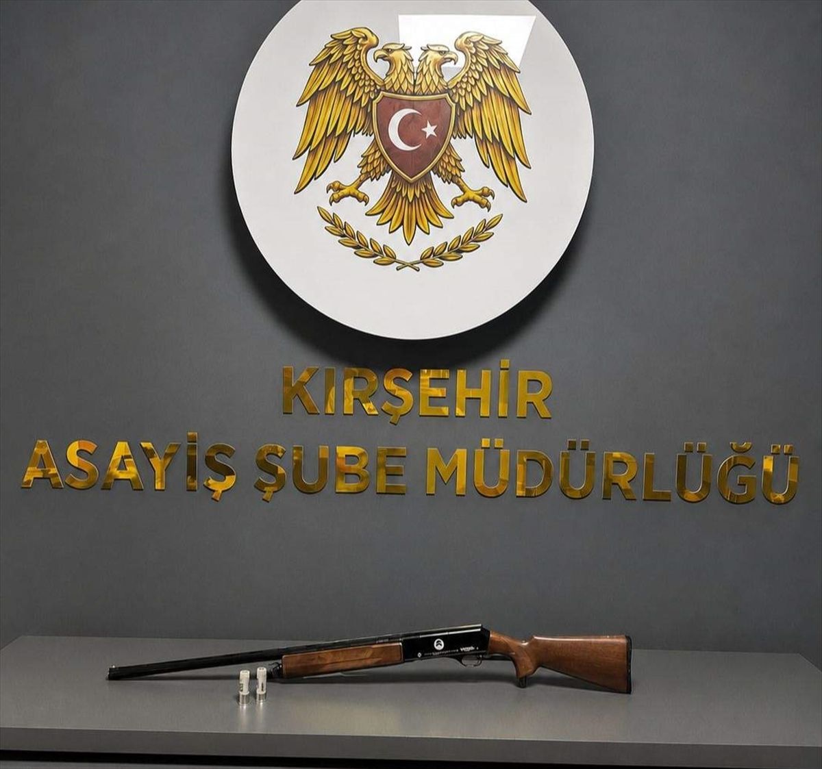 Kırşehir\'de Ruhsatsız Silah Ele Geçirildi
