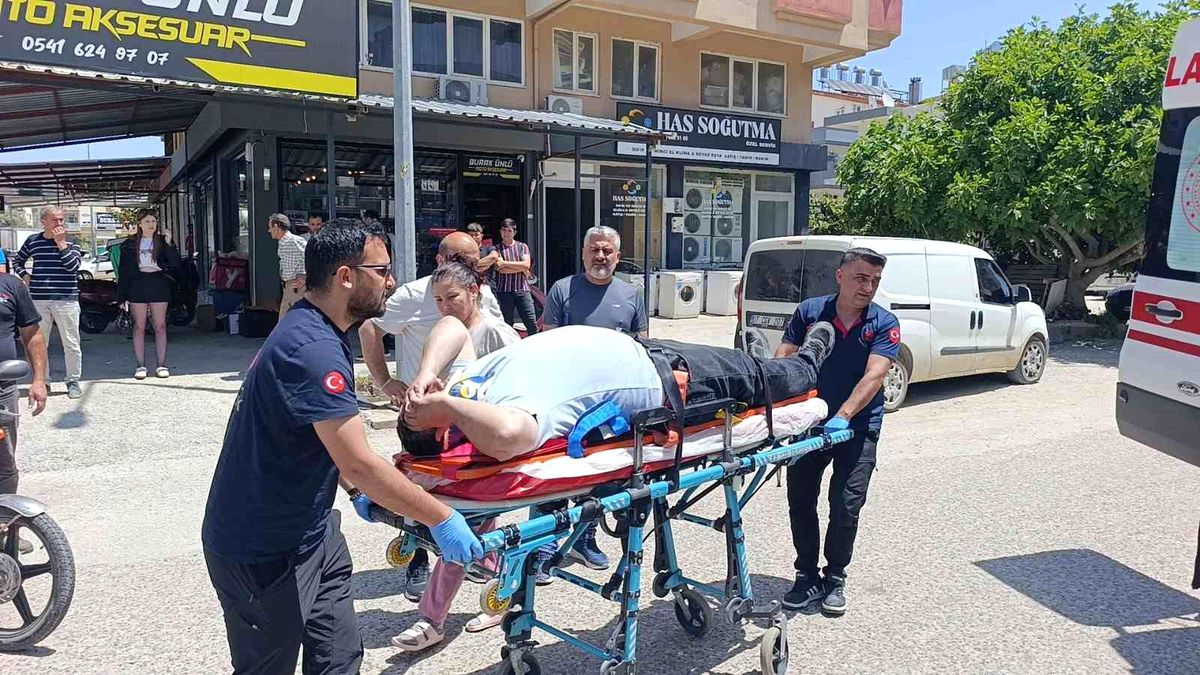 Manavgat\'ta Kaza: 4 Yaralı, Motosiklet Sürücüsüne Ceza