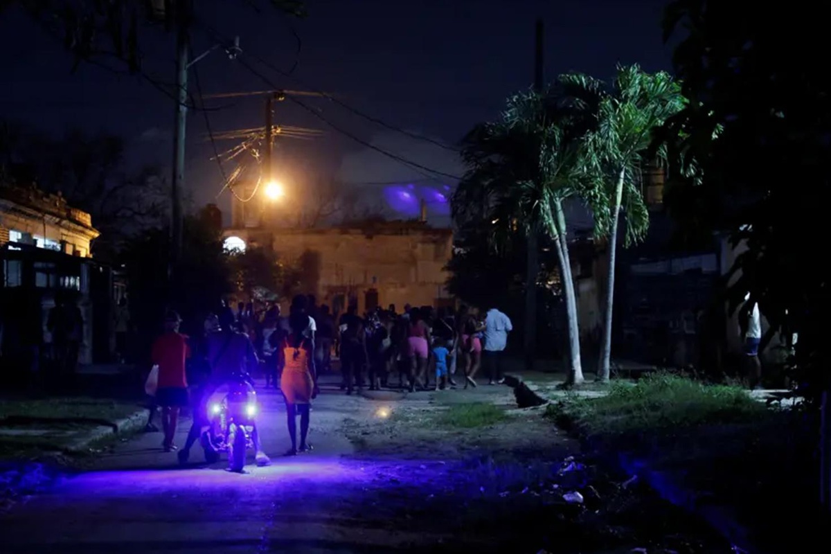 Havana’da yakıt krizi büyüyor: Binler kişi sokakta