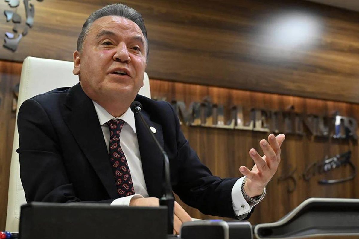 Kulisleri hareketlendiren Muhittin Böcek iddiası! \'Önümüzdeki günlerde istifa edecek