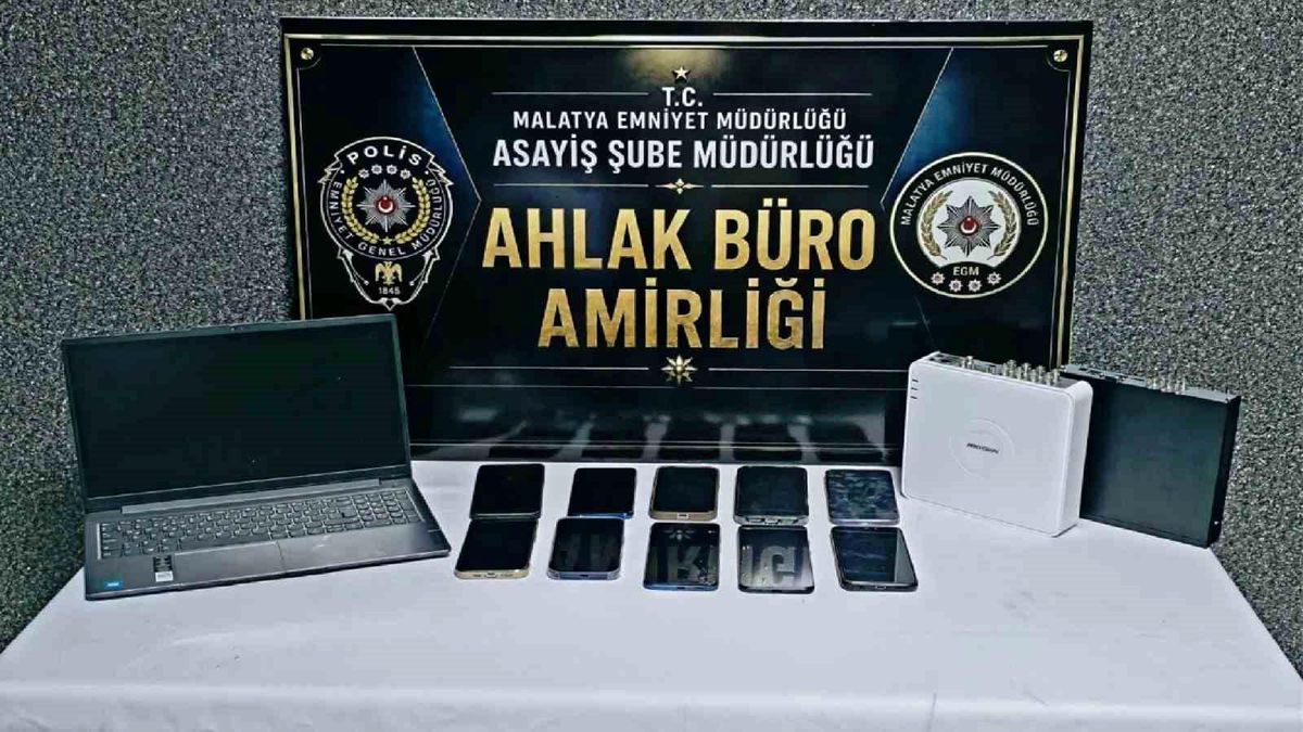 Malatya\'da fuhuş operasyonu: 4 gözaltı