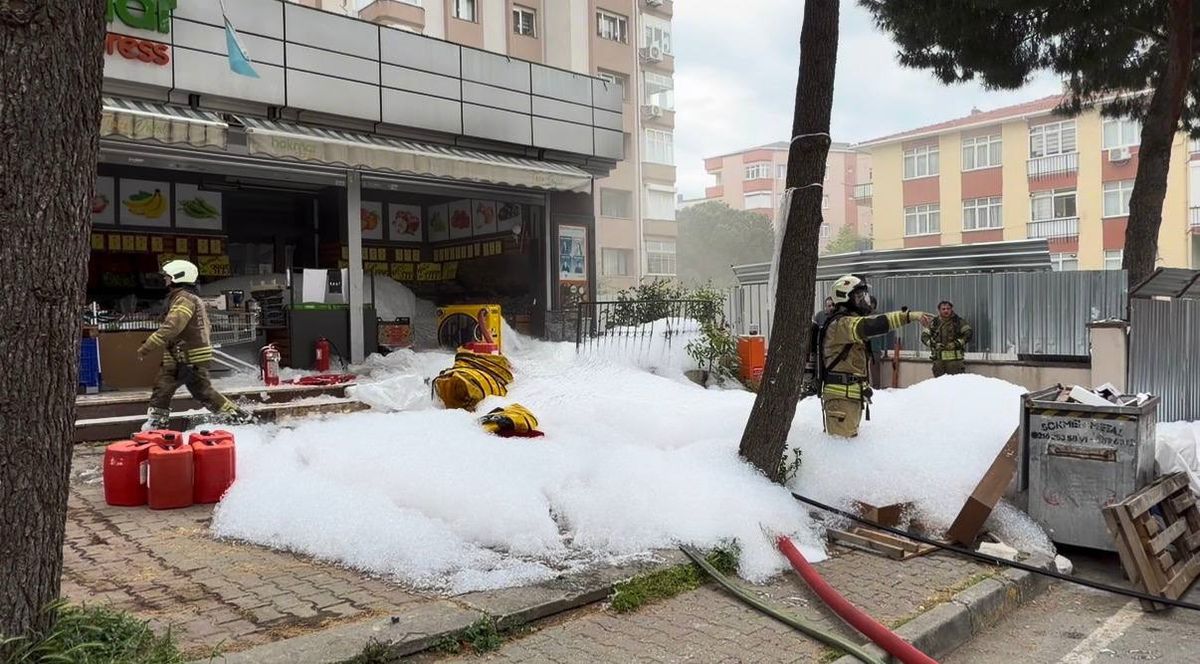 Maltepe\'de Market Yangını