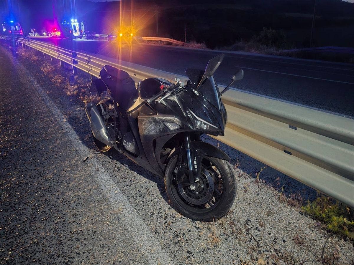 Sarıgöl\'de Motosiklet Kazası: 1 Ölü, 1 Yaralı