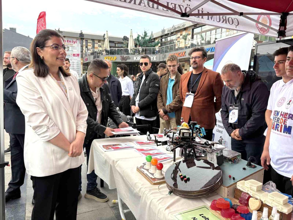 Çorum\'da Mesleki Eğitim Fuarı İlgi Gördü