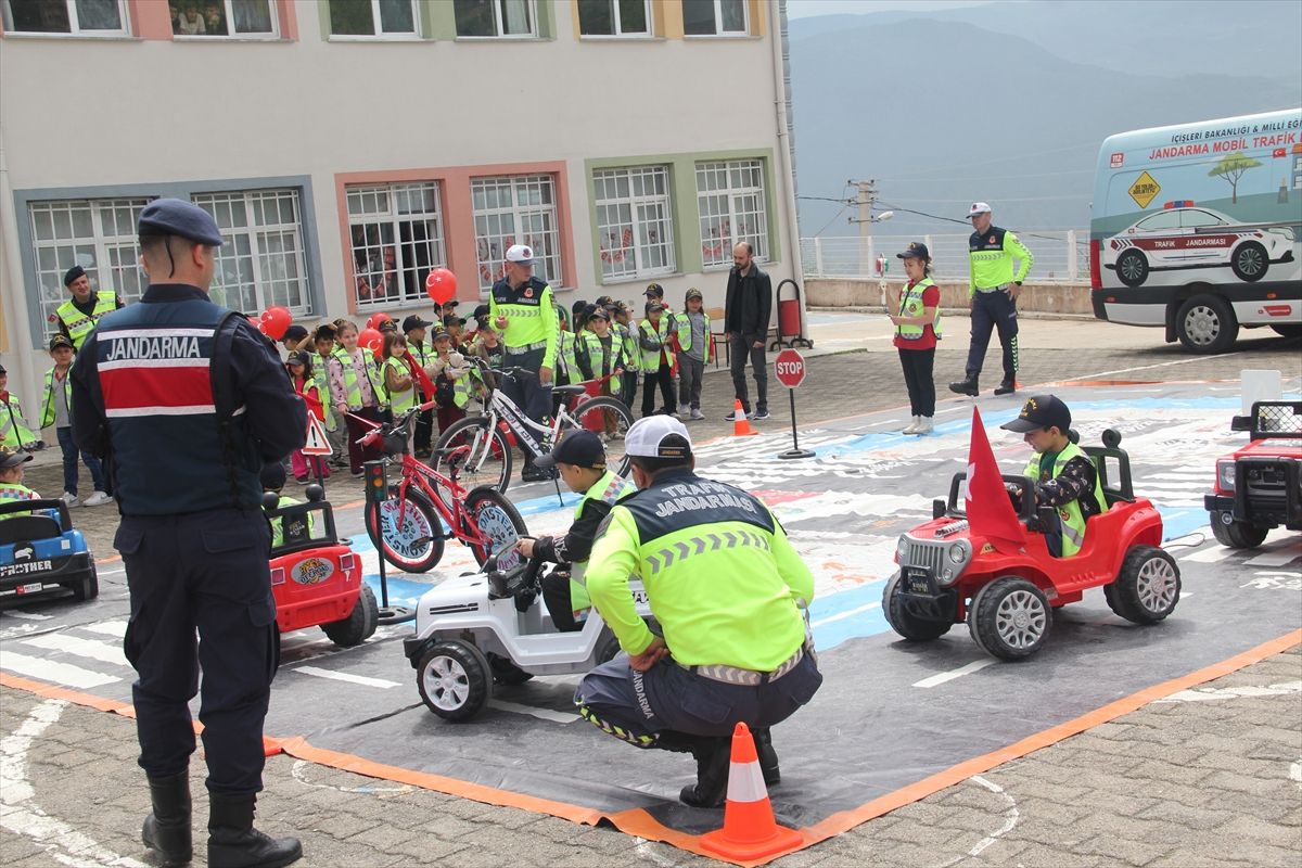 Oğuzlar\'da Trafic Eğitimi