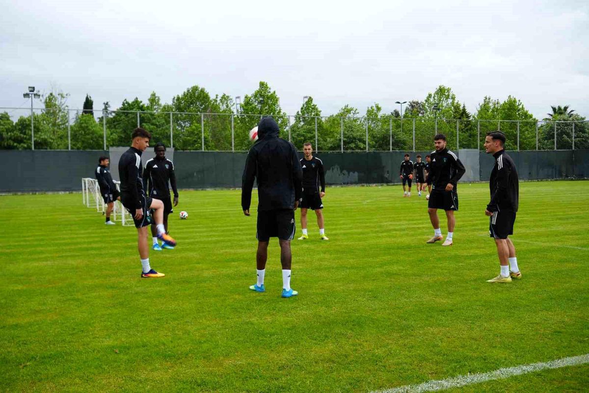 Kocaelispor\'dan Antalyaspor\'a Mücadele Vurgusu