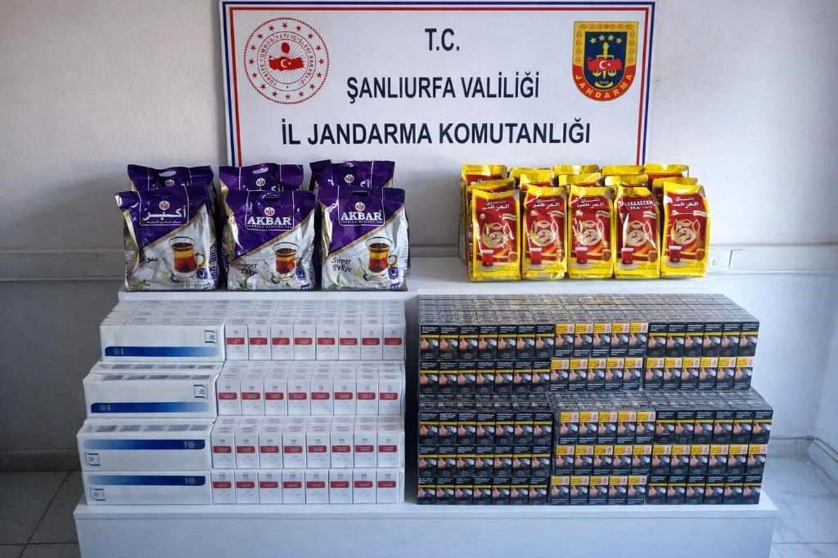 Viranşehir\'de Kaçak Çay ve Sigara Operasyonu
