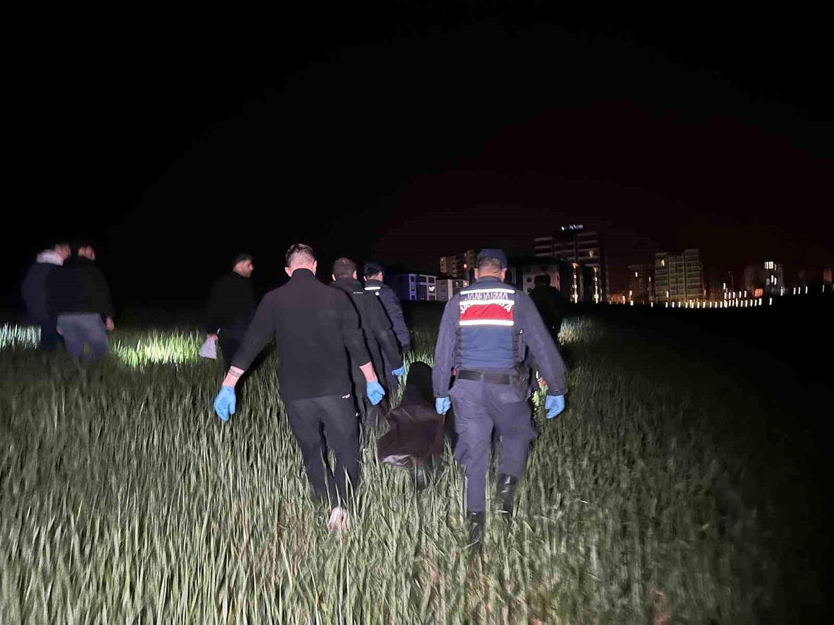 Uşak\'ta Cinayet Şüphesi: 63 Yaşındaki Adam Ölü Bulundu